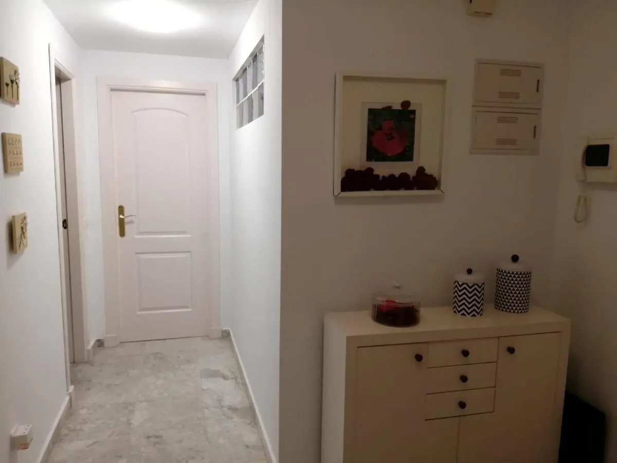 Holidays2Benalmadena Torrequebrada Sea View Front Beach With Pool Parking & Terraces Apartamento
